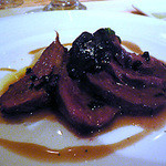 鴨肉の黒トリュフソース