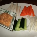 ベトナム食堂 - 有機野菜のスティックサラダ