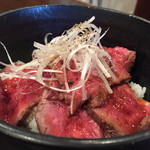 161211 ローストビーフ丼