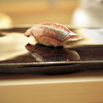 日本橋蛎殻町 すぎた - 和歌山の鯵の握り