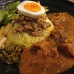 SPICY CURRY 魯珈 - 魯珈プレート(魯珈チキンカレー)