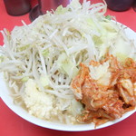 ラーメン二郎 - 小ラーメン＋野菜ニンニク＋キムチ
