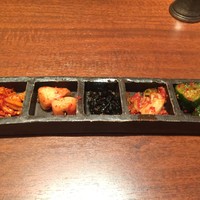 肉家かぐら - キムチ　スルメ・大根・韓国のり・白菜・きゅうり
