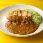 PPcurry - がっつり系の定番。 カリカリ衣とジューシーお肉。やはりカレーとのは相性は◎。白黒つけたい時にはこれ食べないと！…そうじゃなくても構いません。