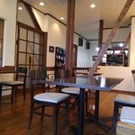 パインツリーカフェ - 店内