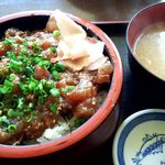 めしや - マグロの中落ち漬け丼