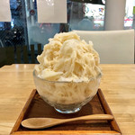 おちゃのこ - ほうじ茶ラテ氷（葛餅入り）