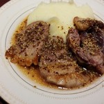 ラ　ブーシュリー　グートン - ローストポークと豚すね肉のコンフィ(16-12)