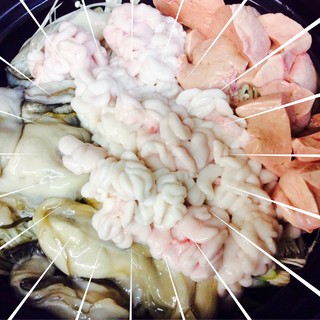 Gout hotpot (Oyster, cod milt, ankimo, large shrimp)