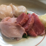 よねさん - ホタテ、マグロ（内側のコブ）、銀ダラ