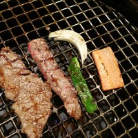 極上松阪牛 牛追道中 - セルフで焼いていただきます