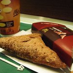 マクドナルド - カプチーノと三角チョコパイ