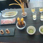 カセント - ２．タパス全体