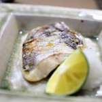 日本橋蛎殻町 すぎた - えぼ鯛塩焼き