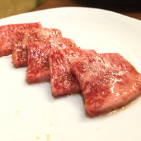 焼肉家 KAZU 神楽坂 - カルビ　1,200円