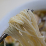 chuukasobafukumimi - 麺アップ