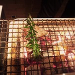 焼肉すどう - ローズマリーの香を移します