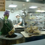 阜杭豆漿 - 店内です♪メニューが読めず苦悩"(-""-)"