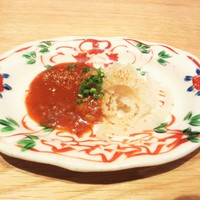 焼肉すどう 春吉 - 和牛白センマイ刺し
                  新鮮センマイに、ピリ辛のタレがよく合います