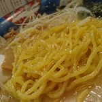 らーめんてつや - 麺のアップ