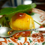 比良山荘 - デザートは柿アイスと柿ソース、冬いちごを添えて