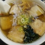 めん吉 - ラーメン(630円)