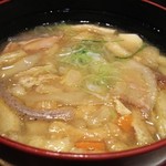 回し寿司 活 美登利 - 名物ちゃんこ汁