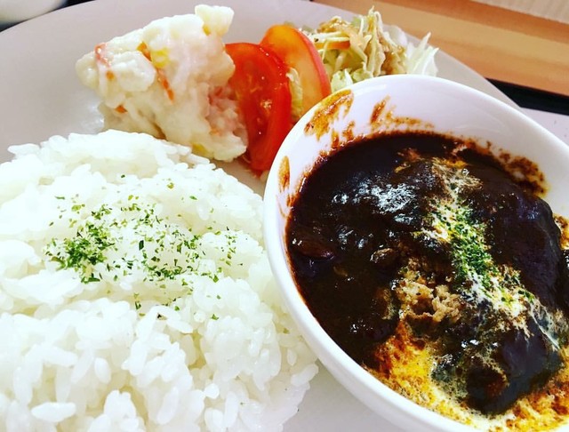 民謡カフェ 追分 &ndash; 陸中山田の居心地抜群カフェ・ライブスポット