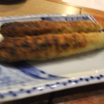 炭火割烹 蔓ききょう - 自家製つくね2本(250円×2)
      