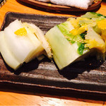 焼鳥 おお川 - 白菜漬¥450