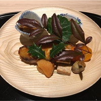 乃木坂 しん - 豆腐と背子ガニの卵を入れた卵焼き、赤ナマコと海鼠腸の共和え、4kg徳島鰆の味噌西京焼き、金柑蜜煮、クワイの素揚げ、杏の甘酢漬け