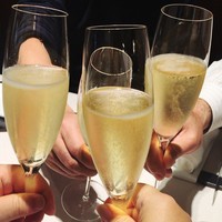 神戸牛炉釜炭焼ステーキ IDEA 銀座 - シャンパンでカンパーイ＼(^o^)／