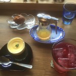 カフェ月星 - 2016/11/28　２０１６年最後の営業日のデザート。