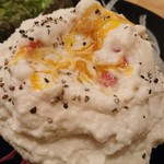 MEAT MARKET - ホワイトローストビーフ丼   卵