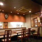 Numadu U Nayoshi - テーブル席