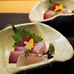 立川紋屋 - 造里：季節の魚介盛り合わせ(ヒラマサ、はた、真鯛、鮪)