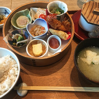 赤坂うまや 新宿 - 三代目 市川猿之助の楽屋めし