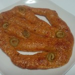 ル・プチメック - 迫力のサイズ感、ハーブとドライトマトのフーガス220円