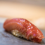 鮨 猪股 - 大間（おほま）鮪（しび）