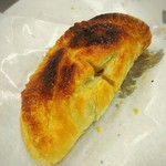 湯の丸おこびれ処 - 野沢菜ミートパイ