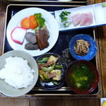 おもろ - 料理写真:１日目夕食