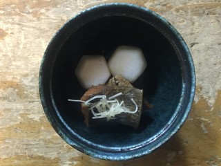 Torisobawakamatsu - ニシンと里芋の煮物
