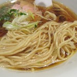 Jimbouchoukurosu - 粒感のある麺。のびがある。
