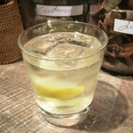 え 町田なのに ネパール餃子酒場 そるてぃ - モスコミュール