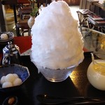 阿左美冷蔵 金崎本店 - ラ・フランス氷