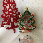 カスカード なんばマルイ店 - やっと出したツリーの前におくとかわい～♡