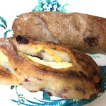 カスカード なんばマルイ店 - 上　メイプルクルミりんご♡
                                下　フルーツとクリームチーズ♡