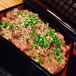 昇家 - 特選炭焼塩タン重！！ご飯１口に対してタン１枚ෆ̈