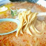 華宴 - 辛みそ【麺】