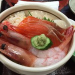 恵比寿屋食堂 - 「北海丼(えび・ほたて・かに・サーモン)」